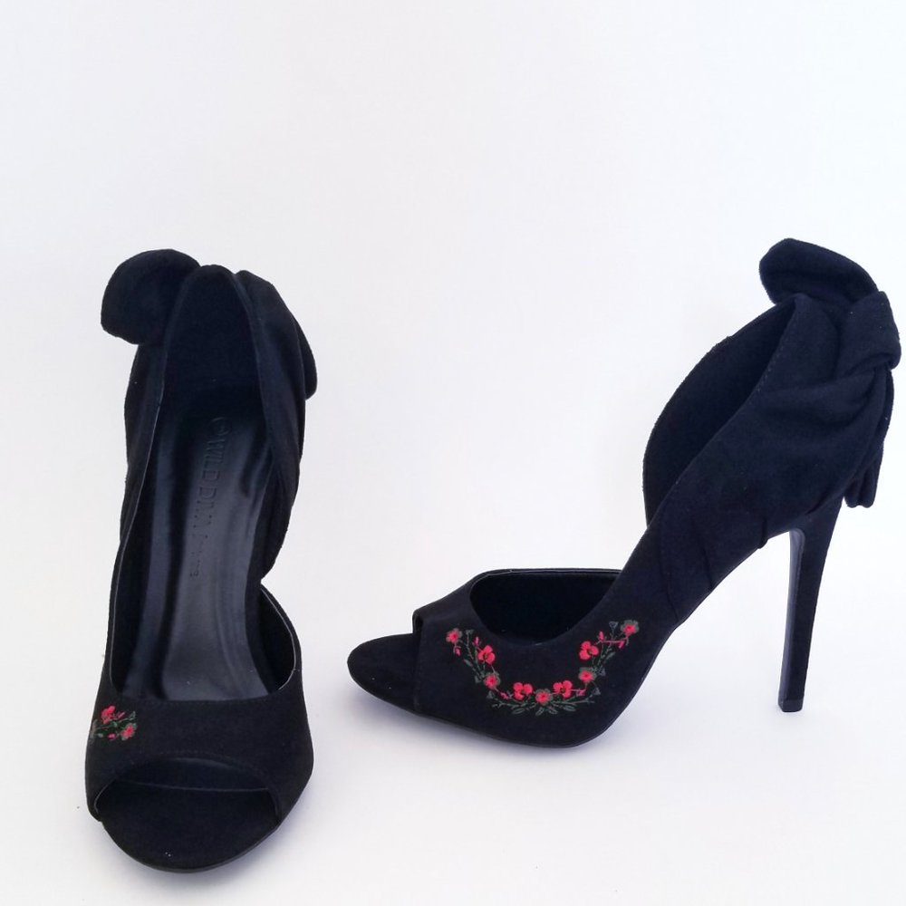 Open Toe Black Embroiders heels Wild Diva Lounge